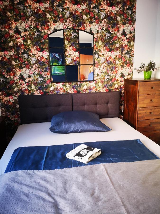 Hostel Mazurska 8A ออลชติน ภายนอก รูปภาพ