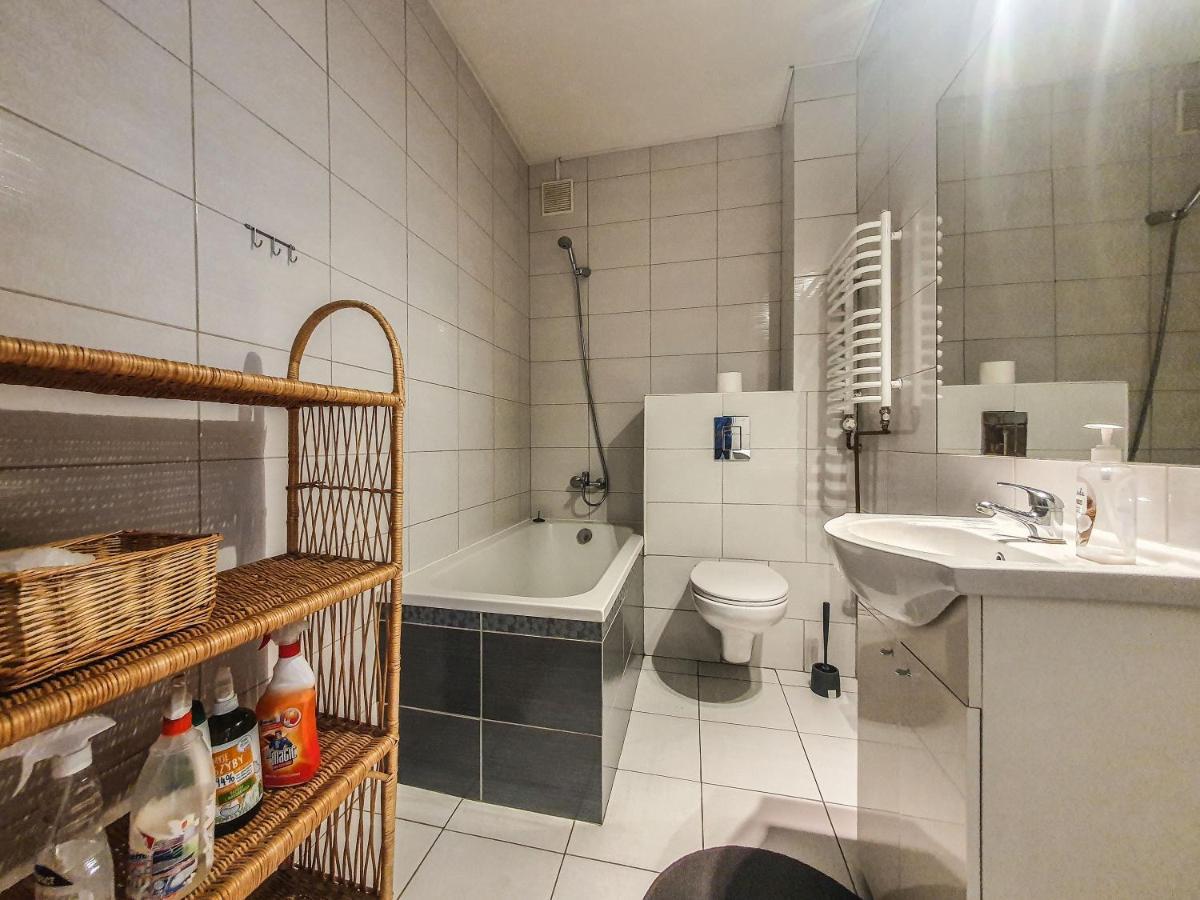 Hostel Mazurska 8A ออลชติน ภายนอก รูปภาพ