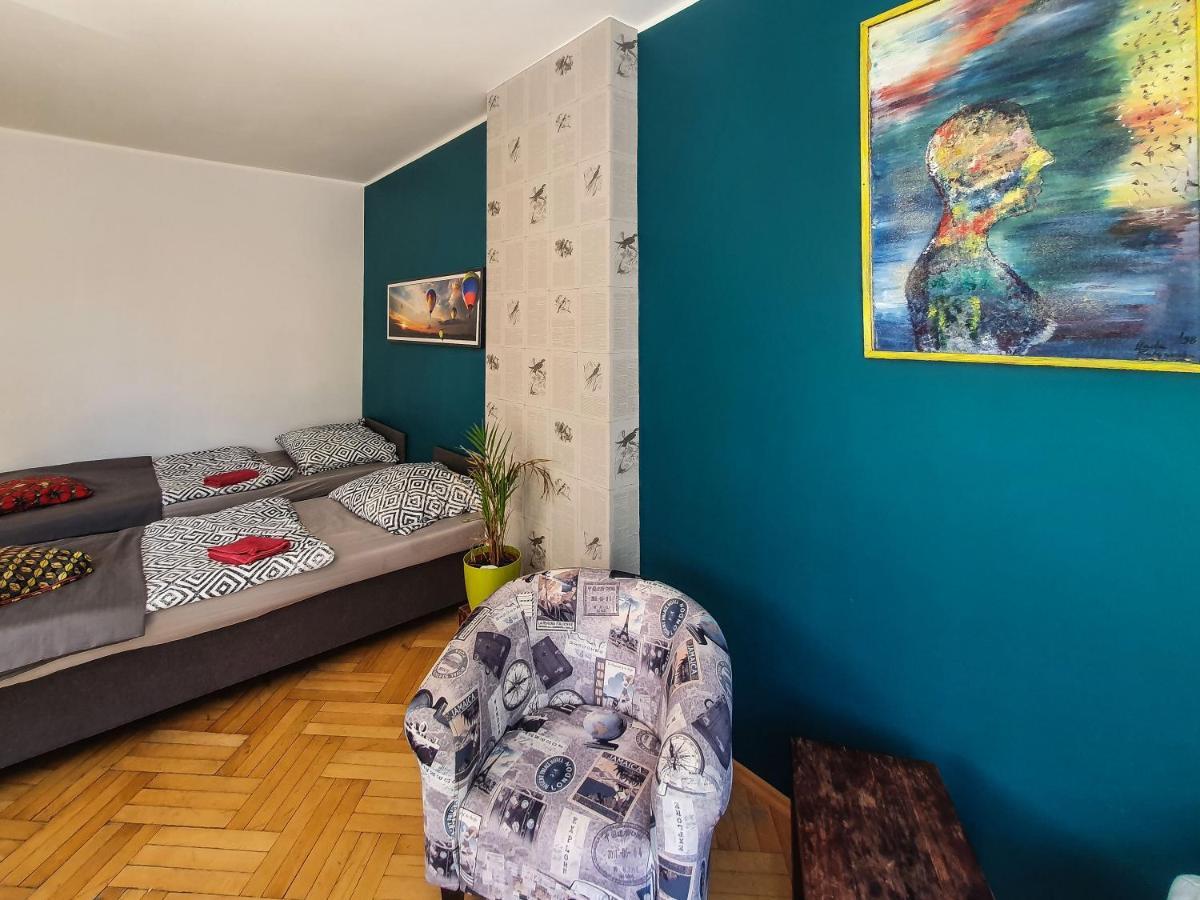 Hostel Mazurska 8A ออลชติน ภายนอก รูปภาพ