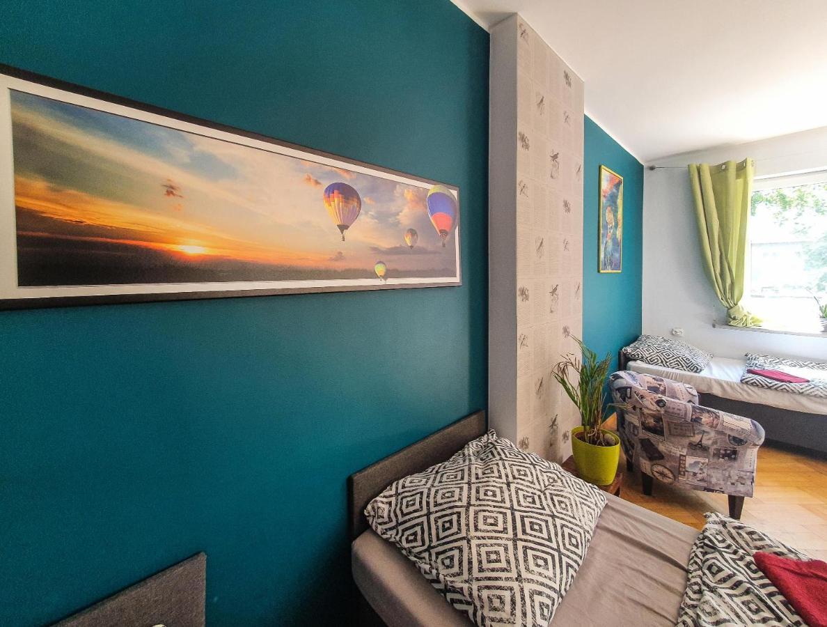 Hostel Mazurska 8A ออลชติน ภายนอก รูปภาพ