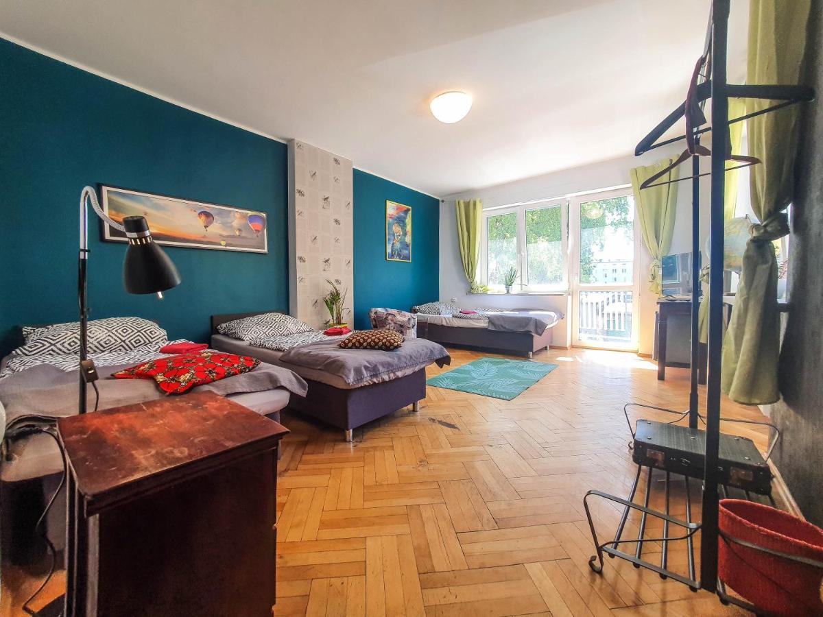 Hostel Mazurska 8A ออลชติน ภายนอก รูปภาพ