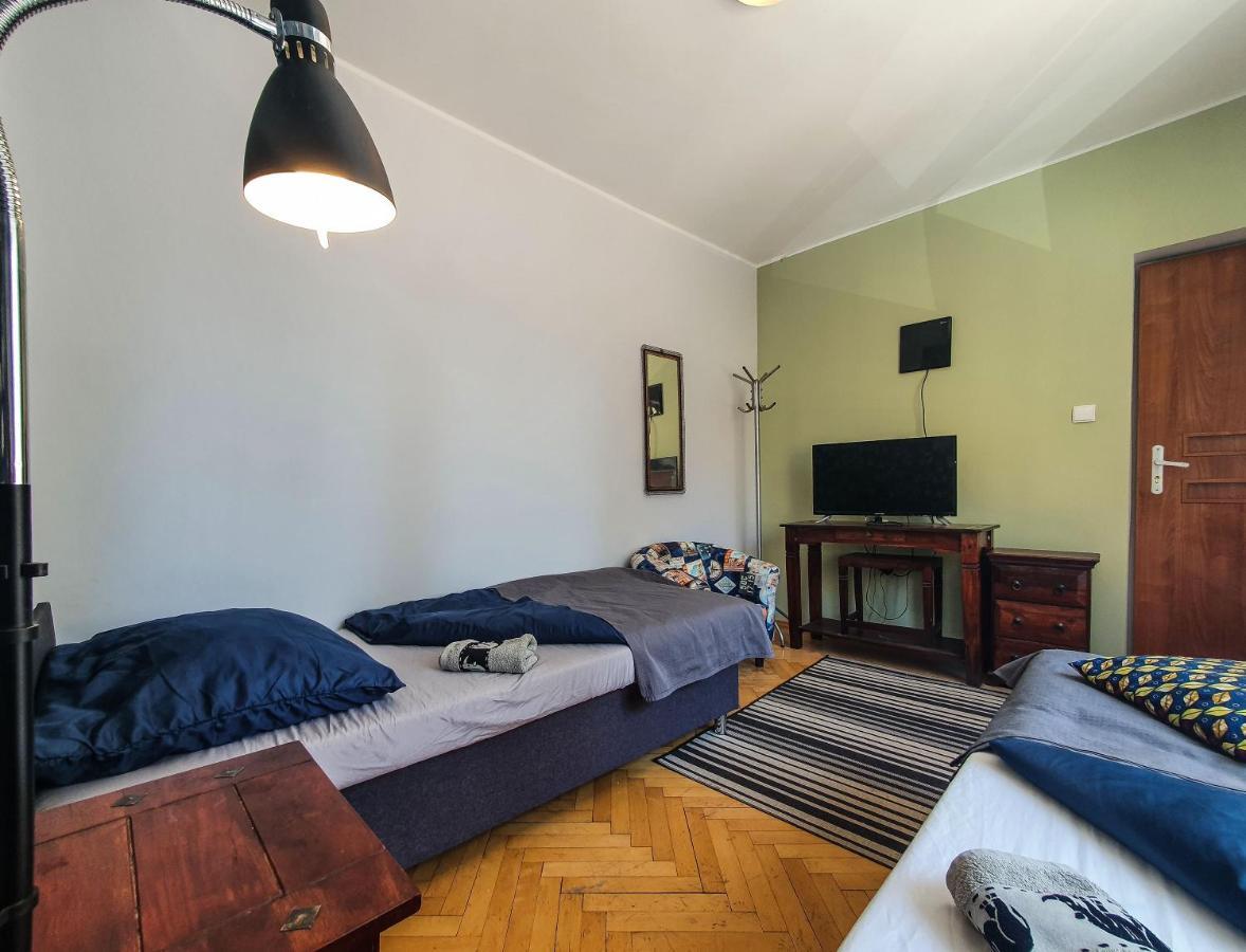 Hostel Mazurska 8A ออลชติน ภายนอก รูปภาพ